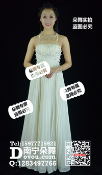 白色水晶百褶吊礼服