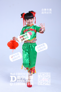 绿色中国风秧歌女童服_EM060