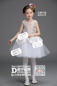 白色素雅纱裙女童服_EX013