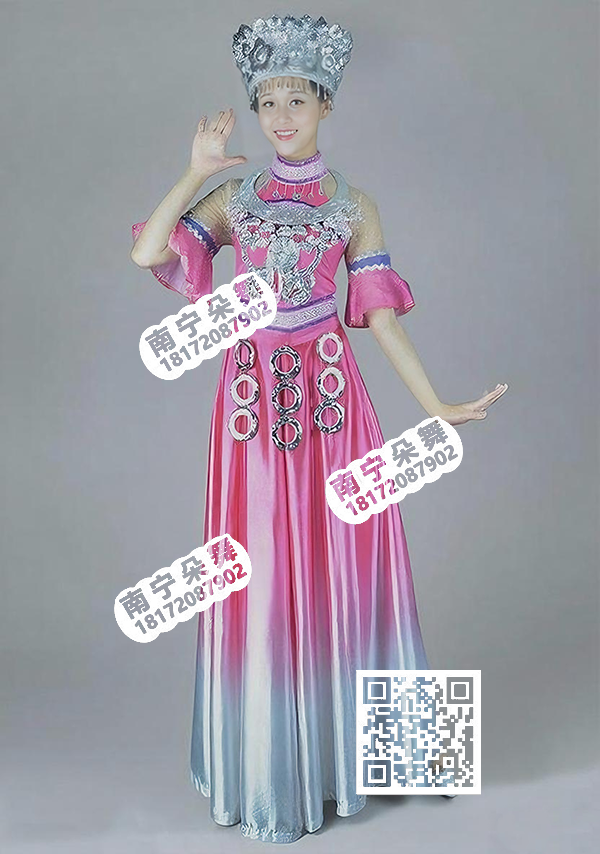 玫红圈圈渐变苗族长裙