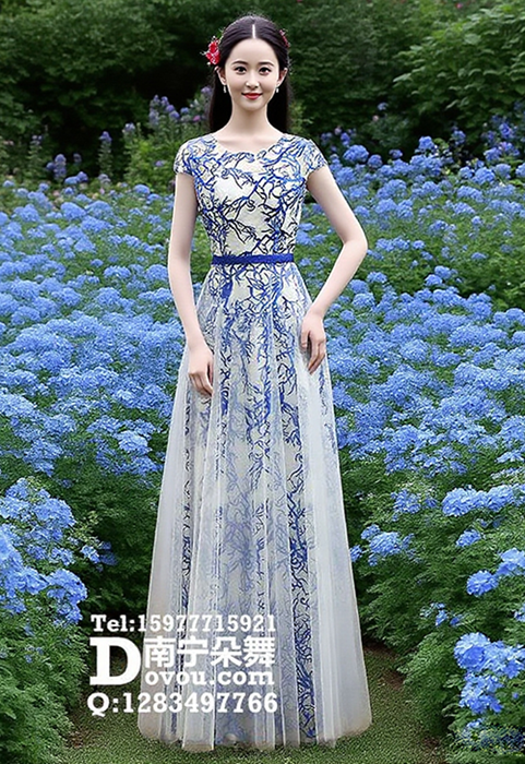 白底蓝纹短袖纱裙长礼服