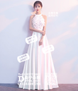 白色挂脖流苏缎面长礼服