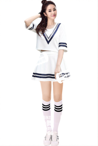 白色黑边中袖啦啦操短裙