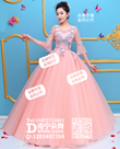粉色透纱喇叭袖大礼服