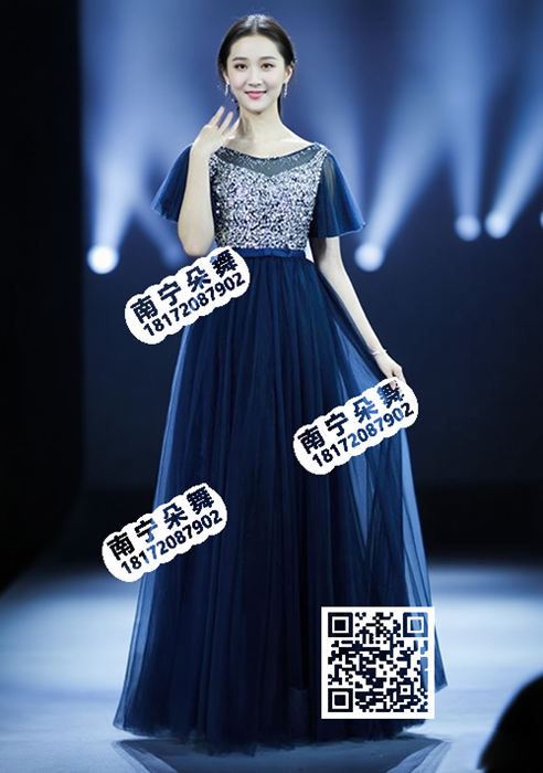 深蓝亮钻荷叶袖纱裙长礼服