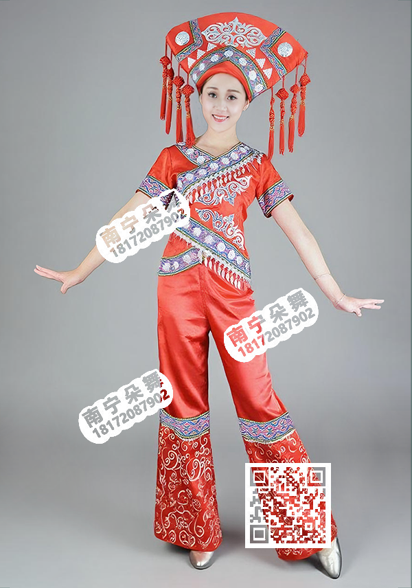 大红银饰壮族裤装