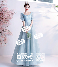 蓝色星光泡泡袖长礼服