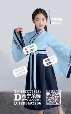 蓝色广袖儿童汉服女