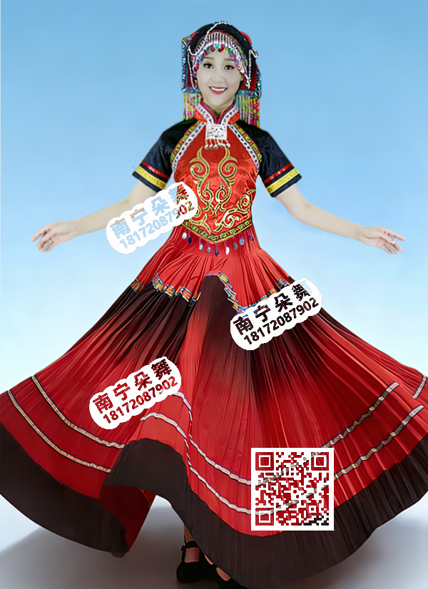 大红肚兜彝族大摆裙2