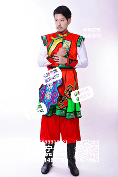 红色绿边蒙古男装