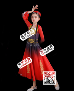 红黑渐变新疆长裙女童