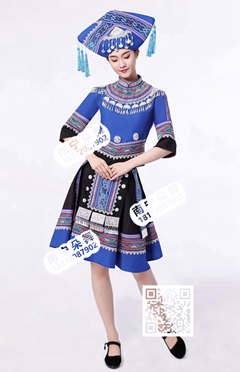 蓝色黑裙壮族短裙