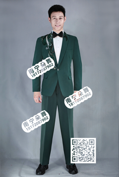 绿色钉珠男西服