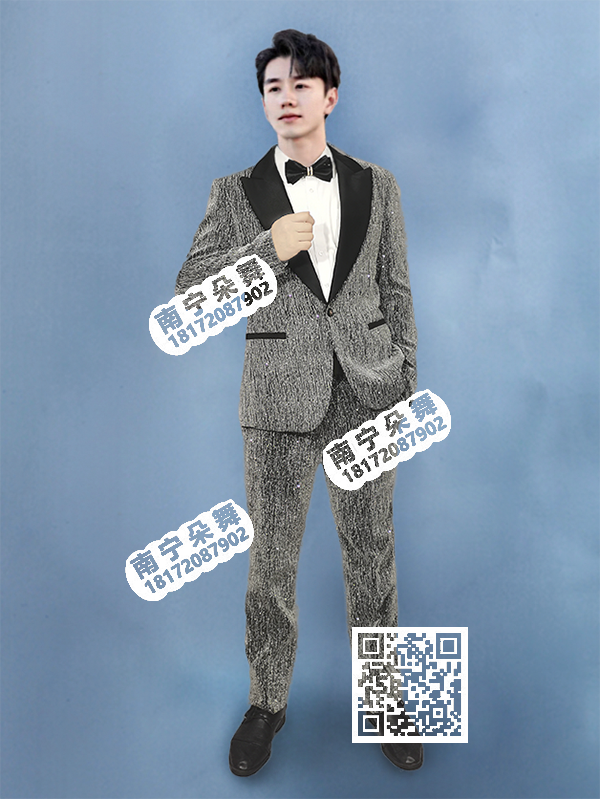 银灰闪亮黑领男士西装