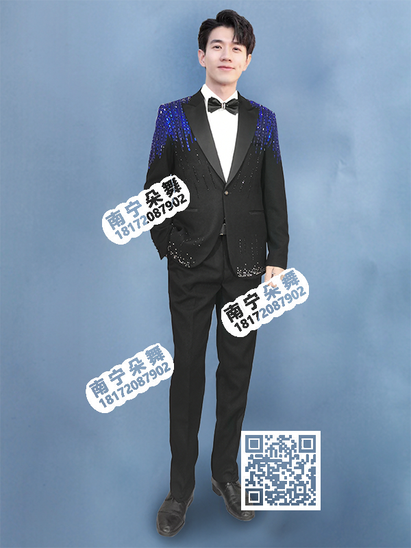 黑色蓝肩闪亮男士西装