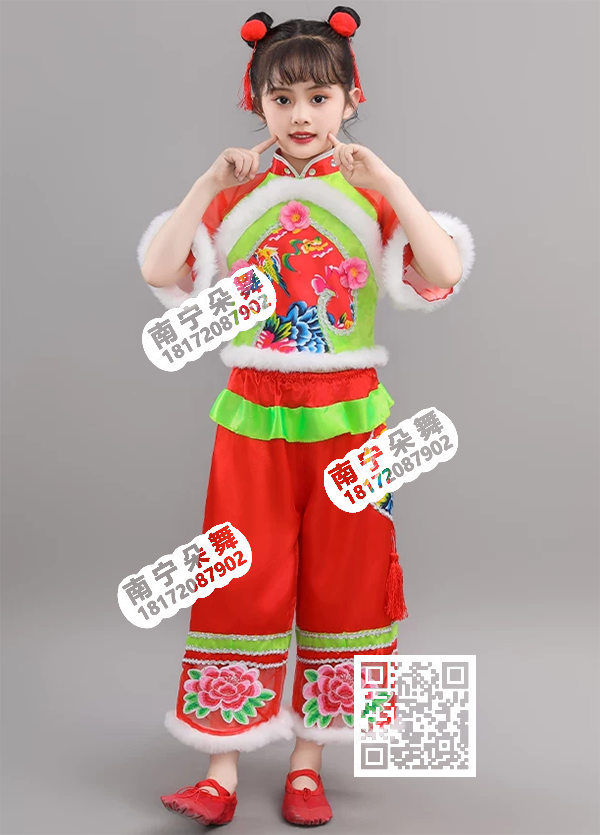 红绿肚兜毛毛边大花女童服